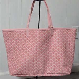 Brand New Pink leather Tote w Pouch w